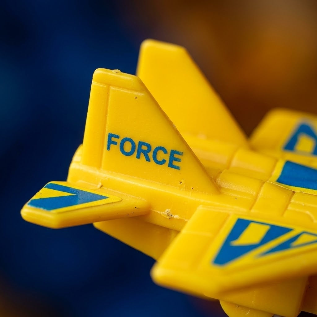 Transforming Car Plane Robot Toy 8 cm - close-up