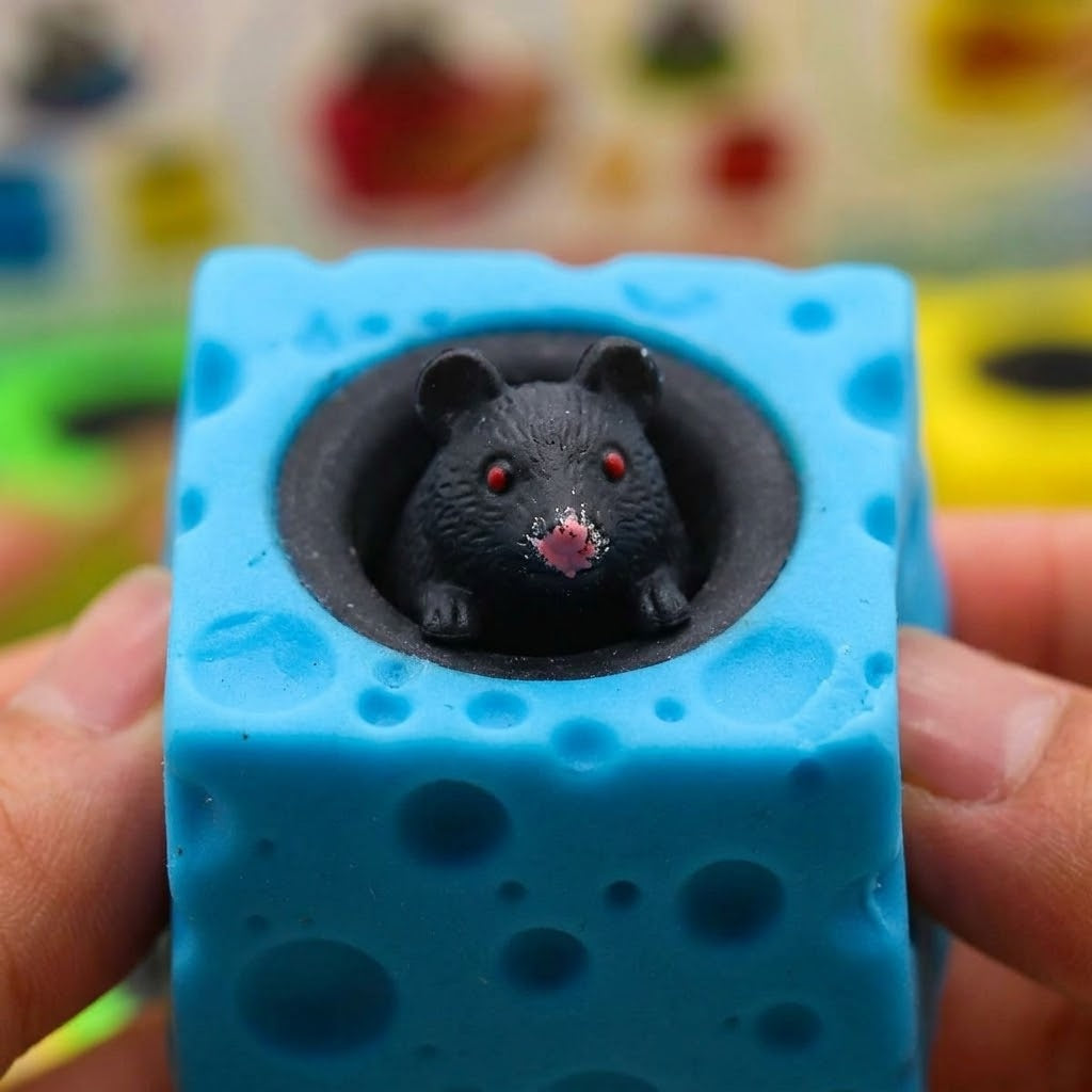 Cheese Squeeze Toy with Pop-Out Mouse Fidget - close-up