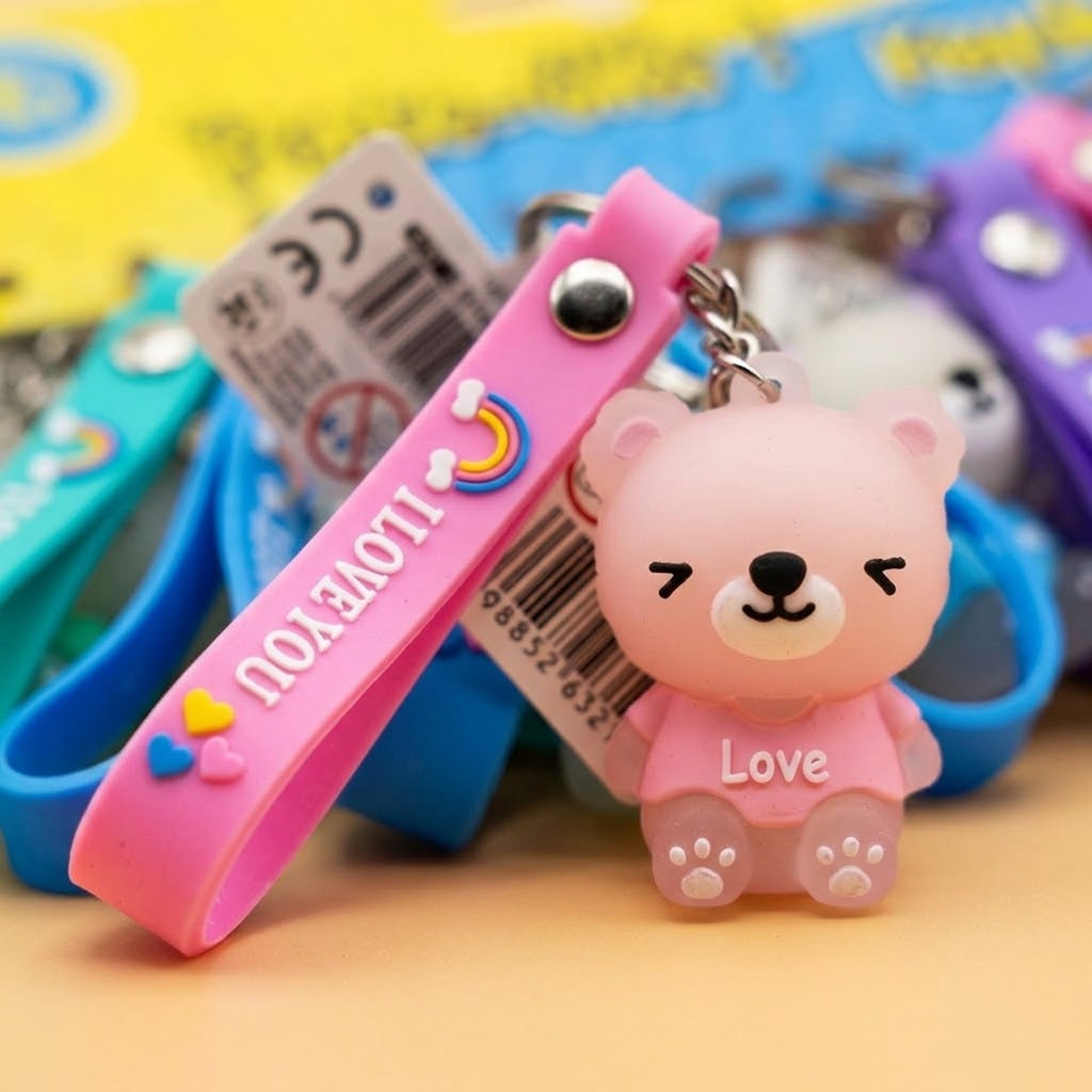 3D Bear Keychain with Silicone Wrist Strap 5 cm - close-up