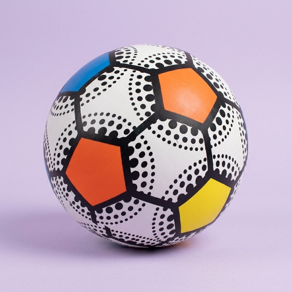 Qi Cube Pattern PVC Play Ball Kids Ball 25 cm - studio photo
