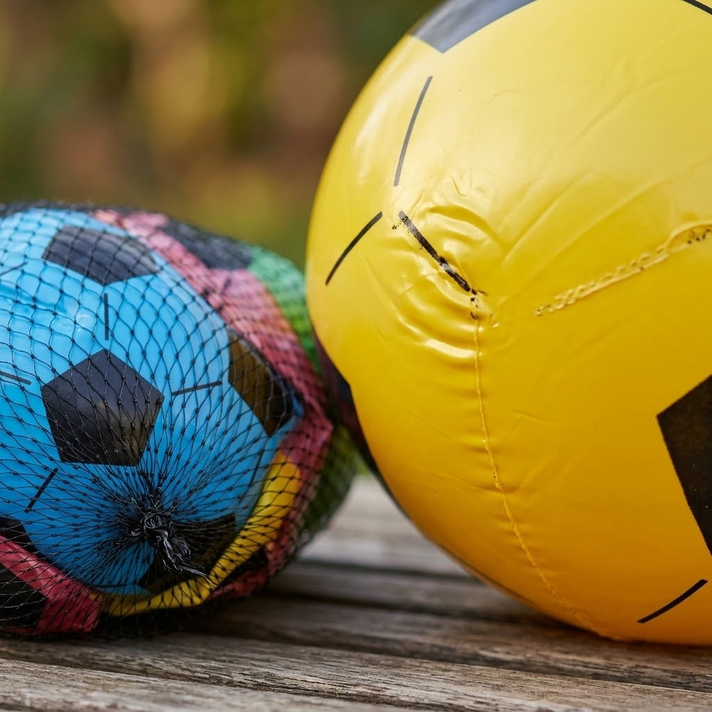 Kids Football Soccer Ball Play Ball 24 cm - close-up