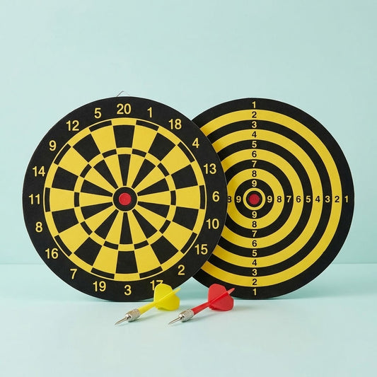 Dartboard 15 cm Double-Sided with 2 Metal Tip Darts - studio photo