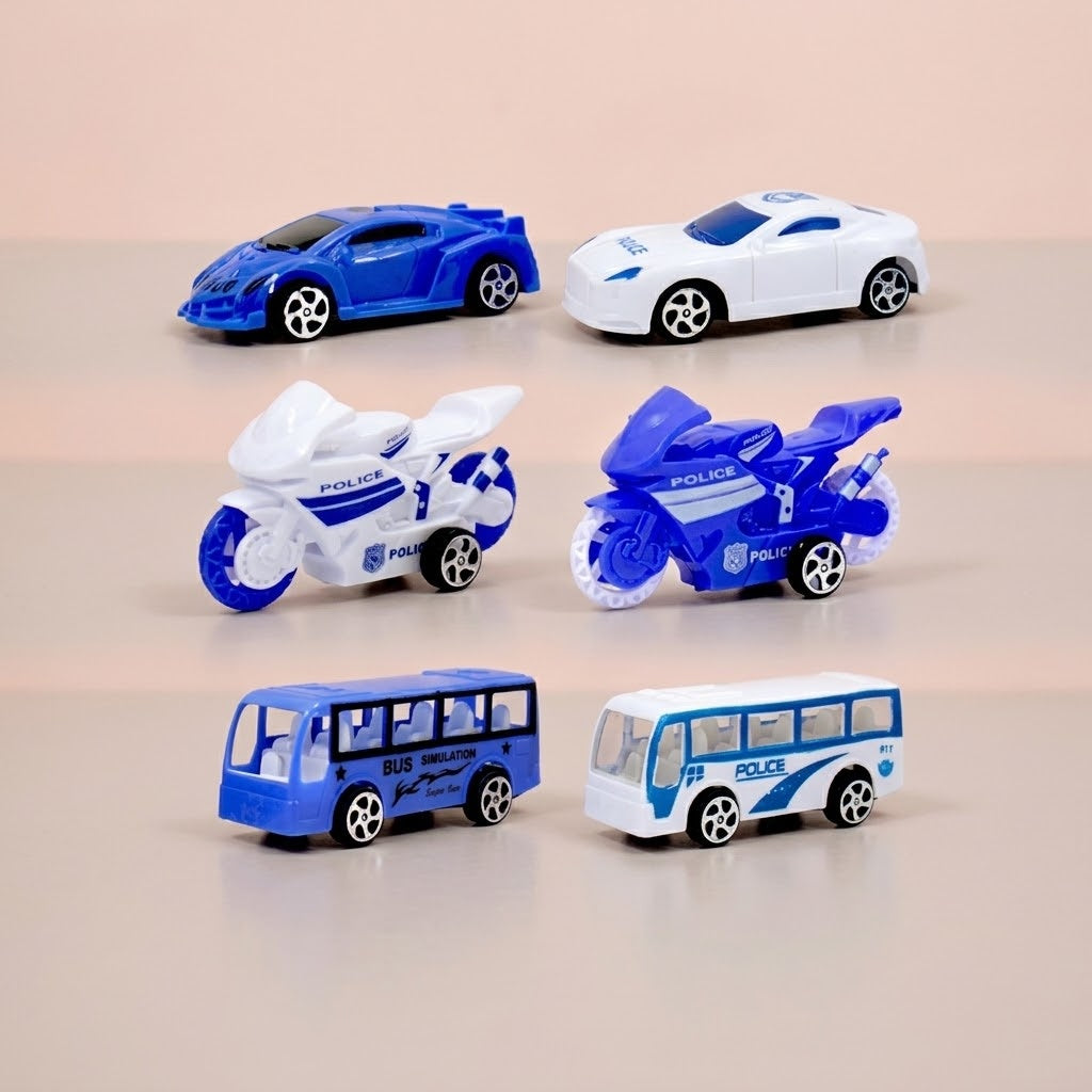 Pull Back Police Vehicle Toy Police Car 9 cm - studio photo
