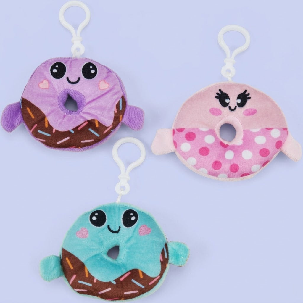 Donut Plush Bag Charm, Ø 10 cm - studio photo