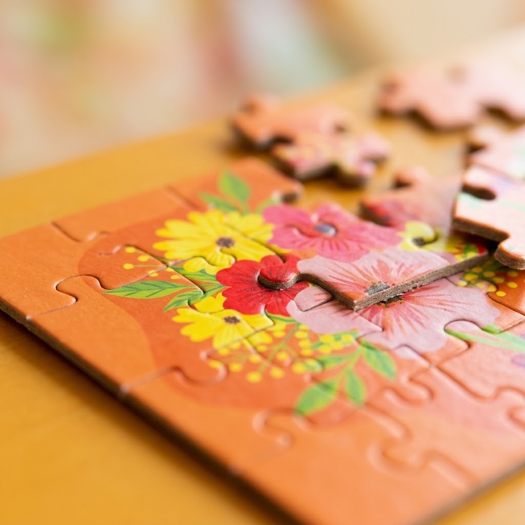 Jigsaw Puzzle Greeting Card with Envelope - close-up