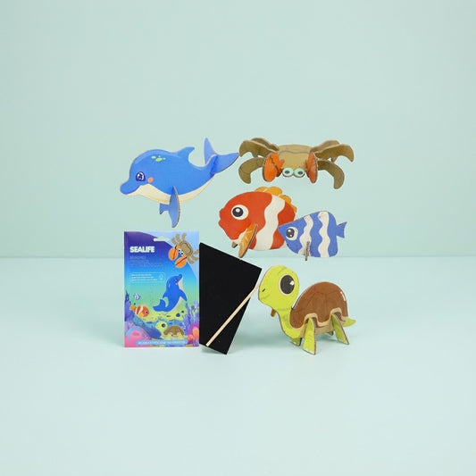 Glow in the Dark 3D Scratch Puzzle Underwater World - studio photo
