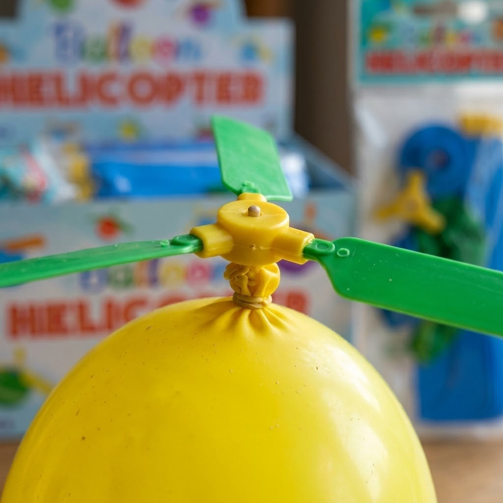 Balloon Helicopter Flying Toy Party Favour - close-up