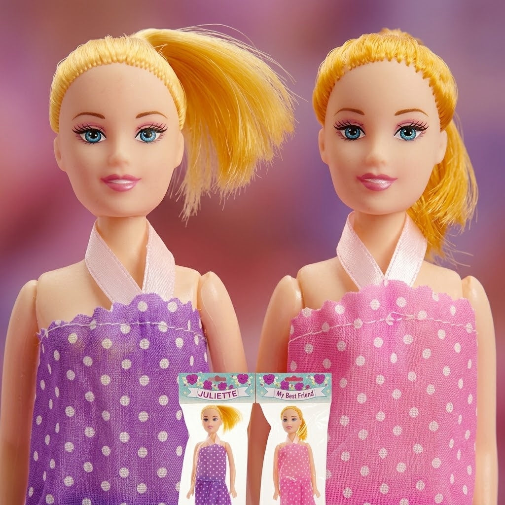 Juliette Articulated Fashion Doll 28 cm - close-up