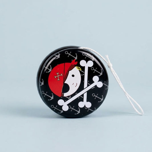 Pirate Metal Yo-Yo 5.2 cm Party Favour - studio photo
