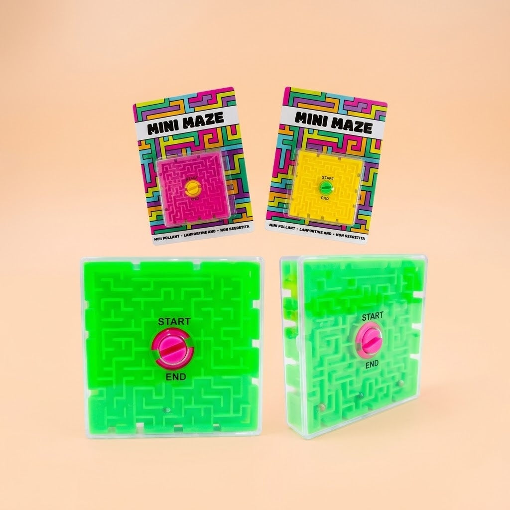 3D Maze Puzzle Ball Game 7 x 7 cm Brain Teaser - studio photo