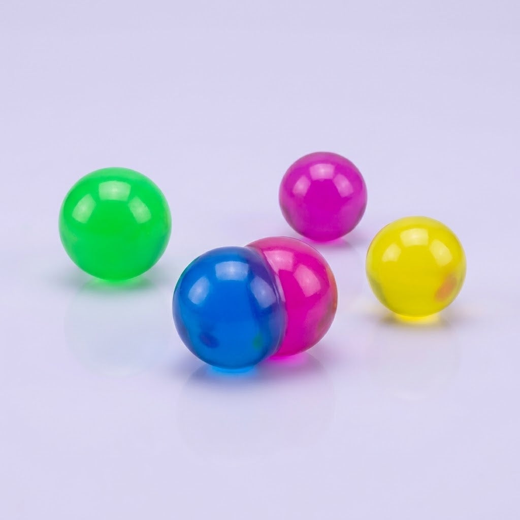 Neon Bouncy Ball Mini Super Ball 25 mm - studio photo