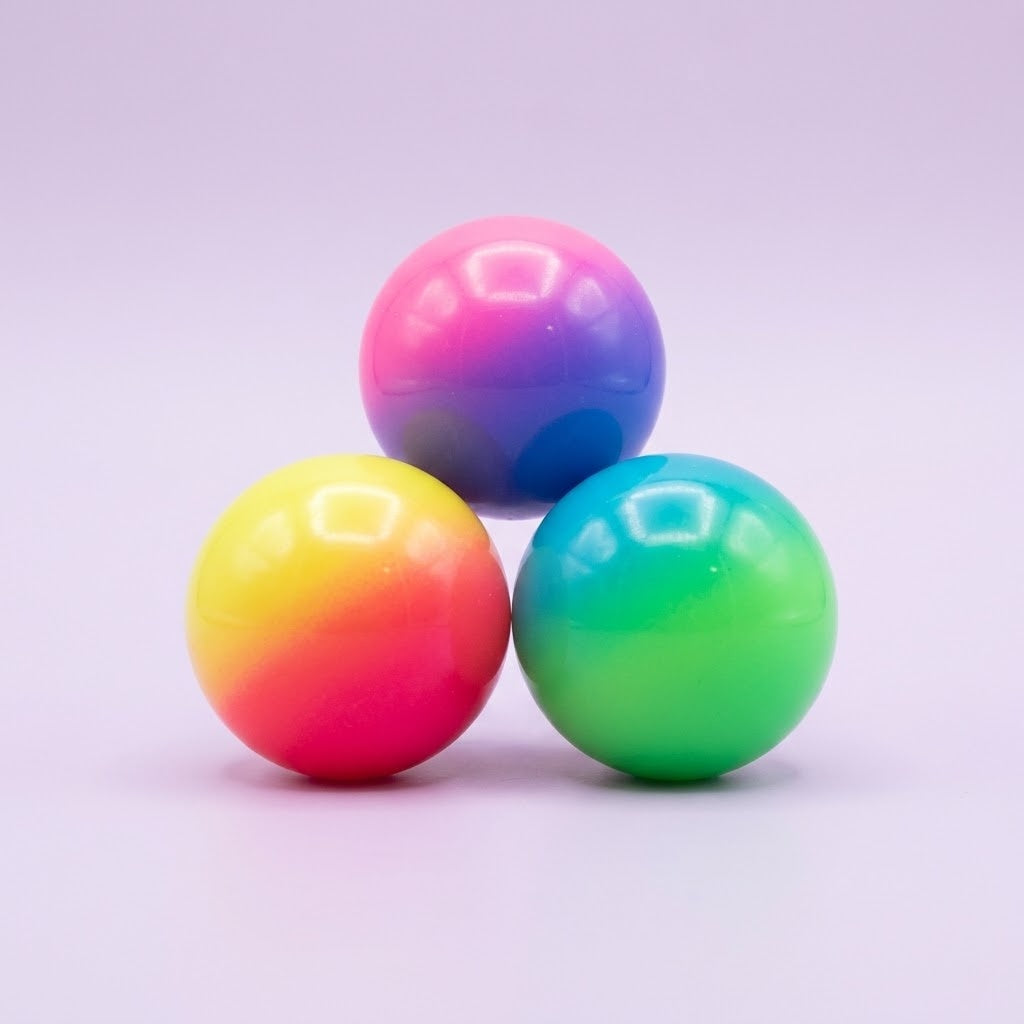Freeze Bouncy Ball Mini Super Ball 25 mm - studio photo