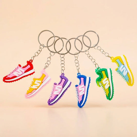 Mini Sneaker Keychain Trainer Shoe Keyring 5 cm - studio photo
