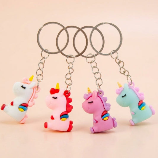 3D Sitting Unicorn Keychain Cute Keyring 4 cm - studio photo