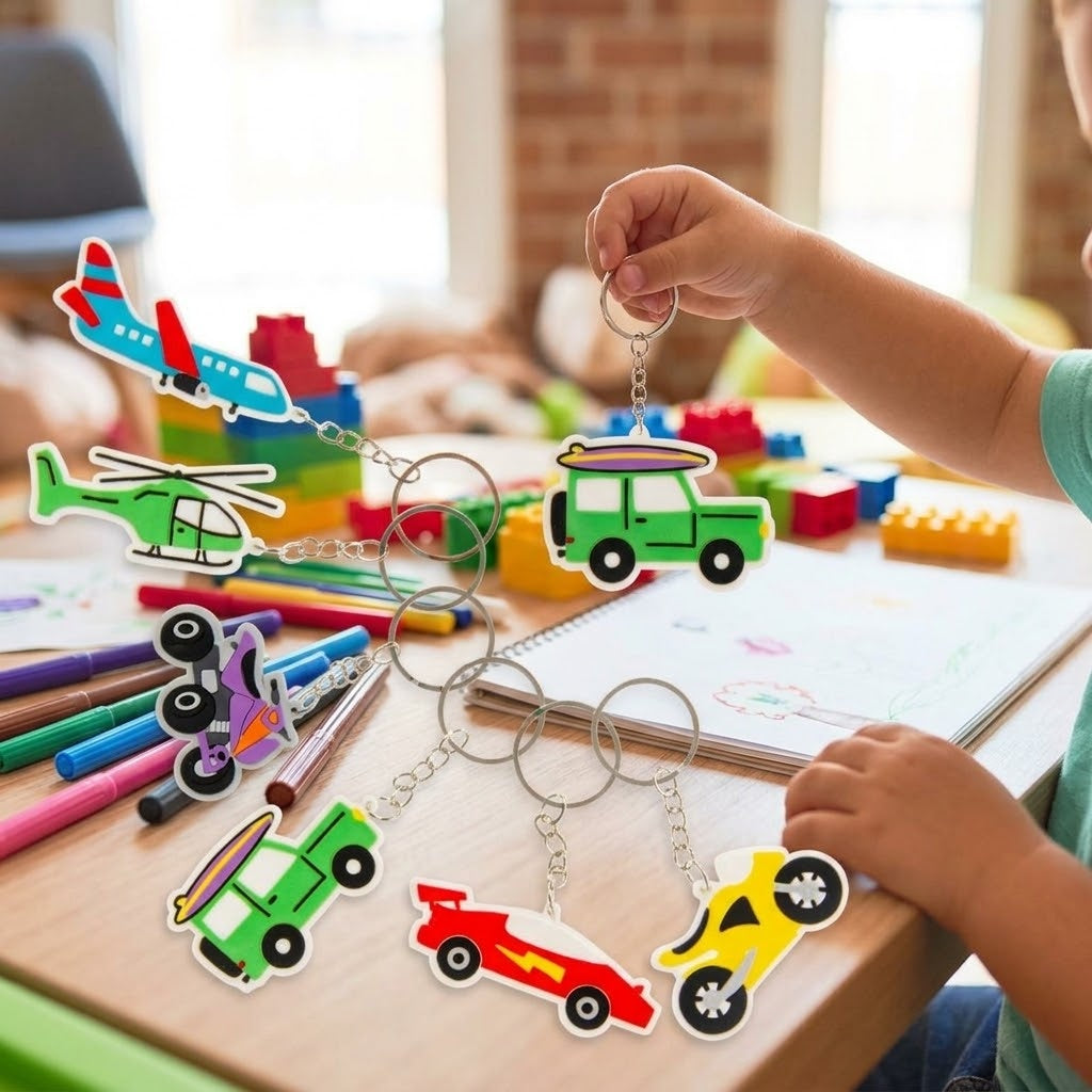 Vehicle Keychain Car Keyring Assorted 6-8 cm - lifestyle photo